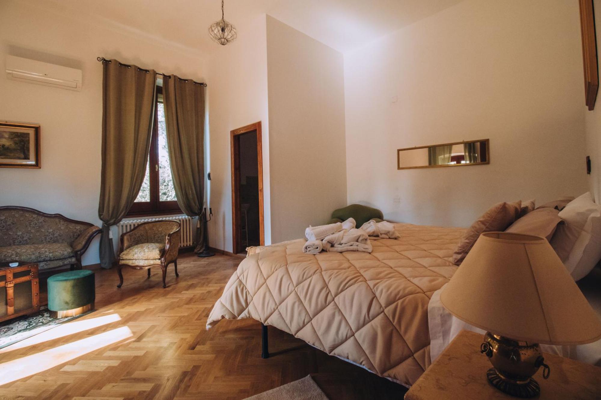 The Baron'S Estate Hotel Torre de' Passeri Екстериор снимка