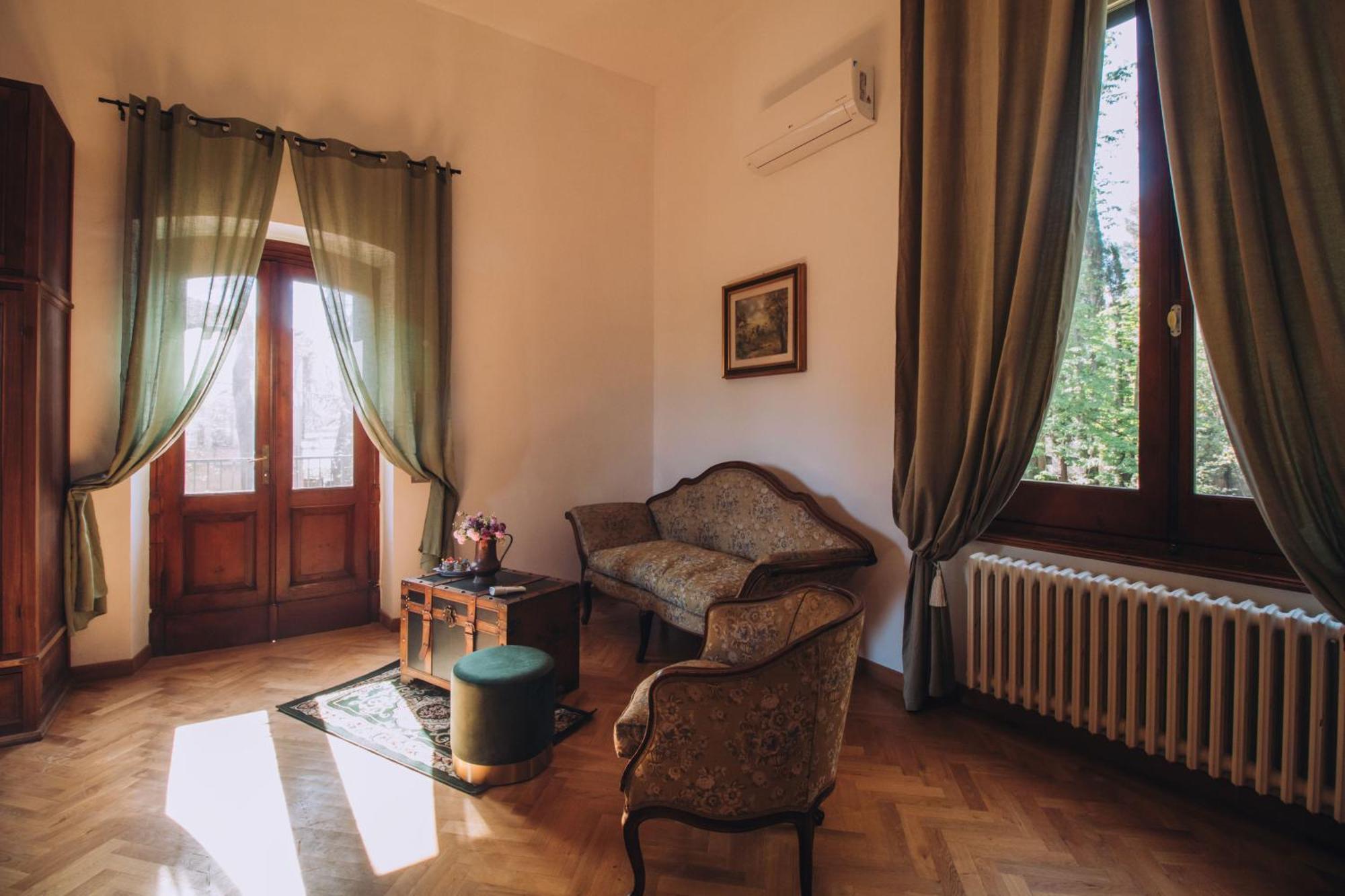 The Baron'S Estate Hotel Torre de' Passeri Екстериор снимка